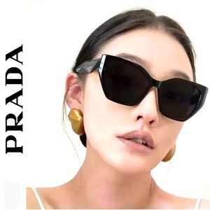 Beautiful brand new Prada sunglasses 😎